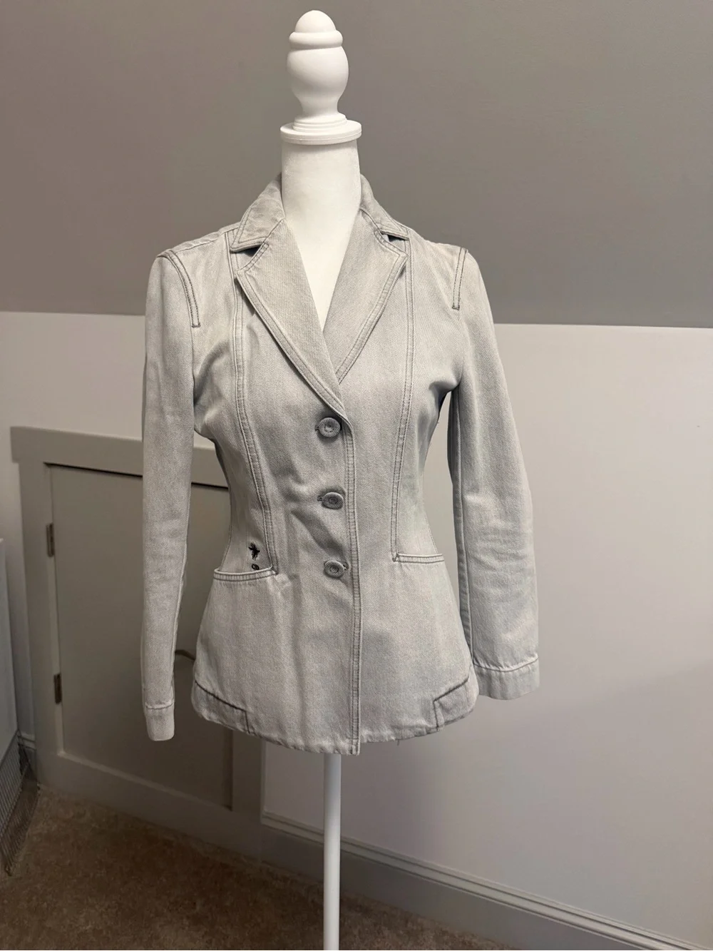 Christian Dior Gray Denim Bee Embroidery Blazer Jacket Size 34 FR 2 US Fitted